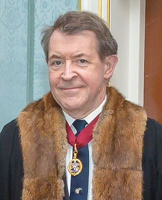 Sir Roger Gifford 1955-2021